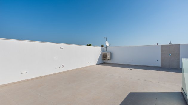 Obra nueva - Chalets -
Los Alcazares - Los Alcázares