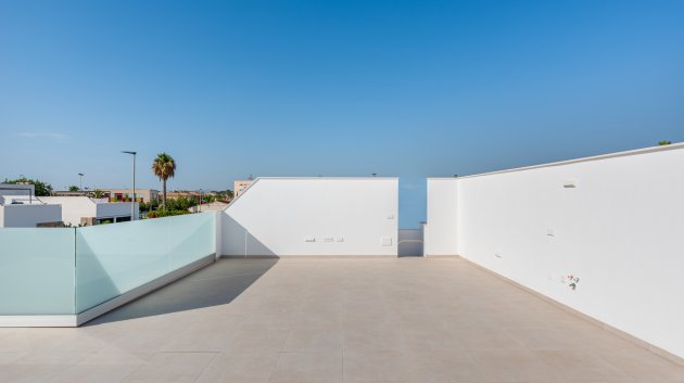 Obra nueva - Chalets -
Los Alcazares - Los Alcázares