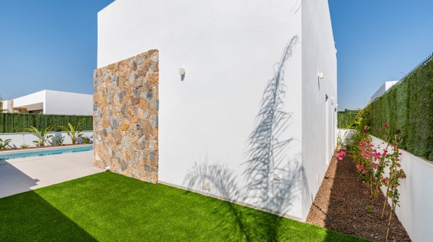 Obra nueva - Chalets -
Los Alcazares - Los Alcázares