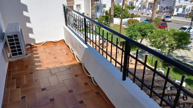 Resale - Townhouse -
Orihuela Costa - Villamartin area