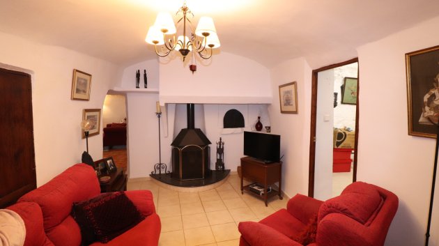 Resale - Villa -
Hondón de las Nieves - La Canalosa