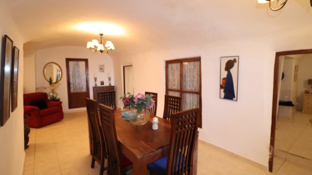 Resale - Villa -
Hondón de las Nieves - La Canalosa