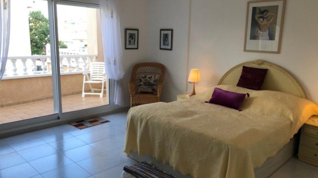 Resale - Apartments -
Orihuela Costa - Playa Flamenca