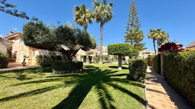 Resale - Apartments -
Orihuela Costa - Playa Flamenca