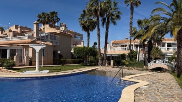 Resale - Apartments -
Orihuela Costa - Playa Flamenca