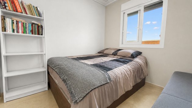 Resale - Apartments -
Guardamar del Segura - El Raso