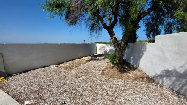 Resale - Villa -
San Fulgencio - La Marina