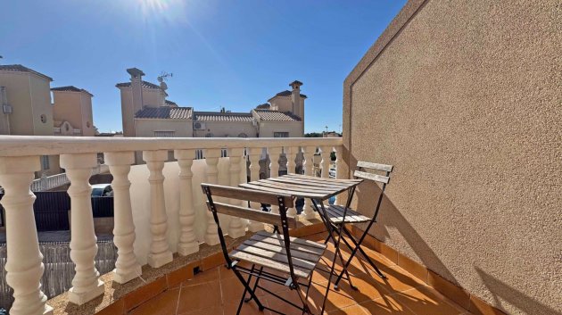 Reventa - Adosado -
Orihuela Costa - Villamartín