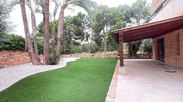 Resale - Villa -
Altorreal
