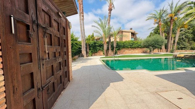 Resale - Villa -
Altorreal