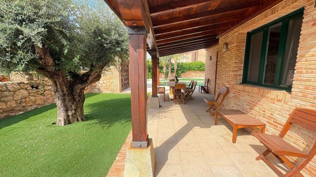 Resale - Villa -
Altorreal