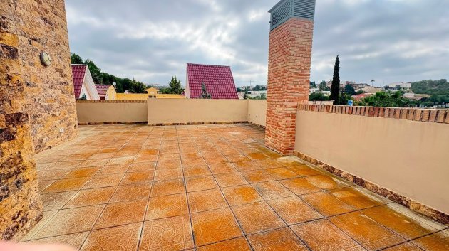 Resale - Villa -
Altorreal