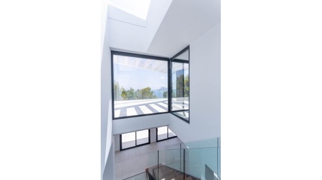 Obra nueva - Chalets -
Altea