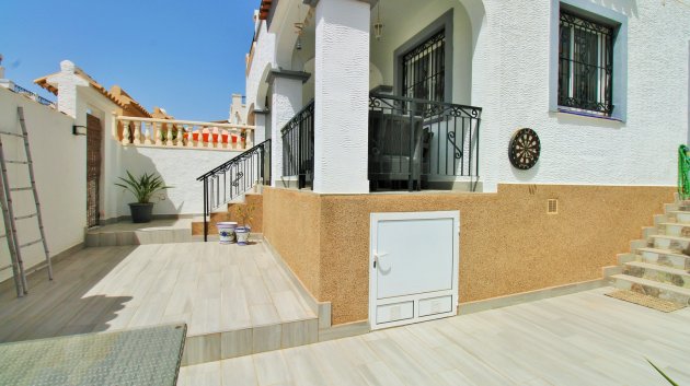 Resale - Townhouse -
Los Altos - Dream Hills - Los Altos