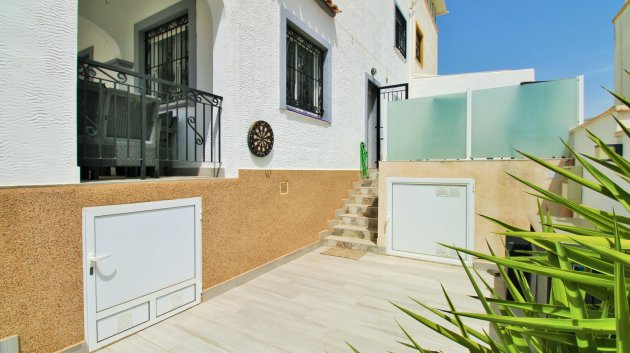 Resale - Townhouse -
Los Altos - Dream Hills - Los Altos