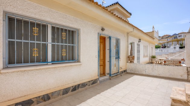 Resale - Townhouse -
Ciudad Quesada