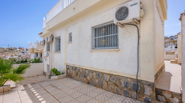 Resale - Townhouse -
Ciudad Quesada