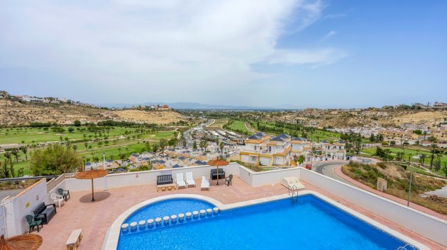 Resale - Townhouse -
Ciudad Quesada
