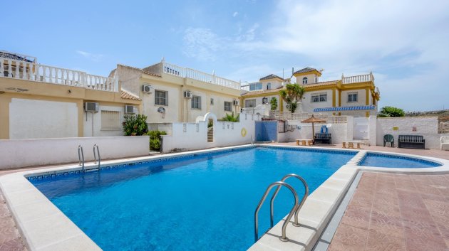 Resale - Townhouse -
Ciudad Quesada