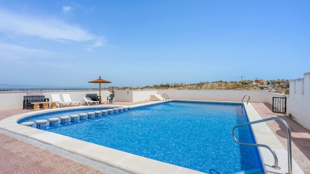 Resale - Townhouse -
Ciudad Quesada