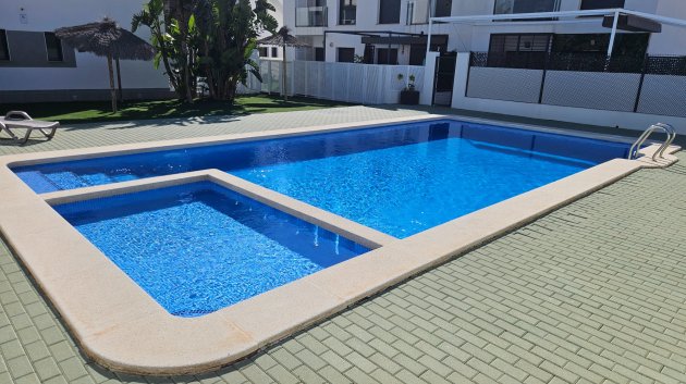 Resale - Apartments -
Pilar de la Horadada - Costa Blanca