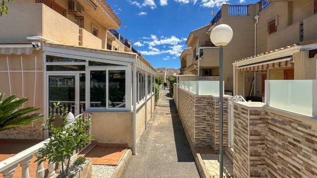 Resale - Townhouse -
Orihuela Costa - Playa Flamenca