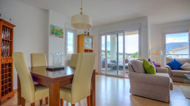Resale - Villa -
Moraira - Sabatera
