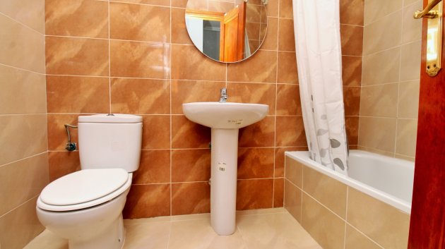 Resale - Townhouse -
San Miguel de Salinas