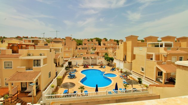 Resale - Townhouse -
San Miguel de Salinas