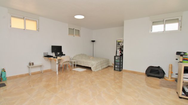 Resale - Townhouse -
San Miguel de Salinas
