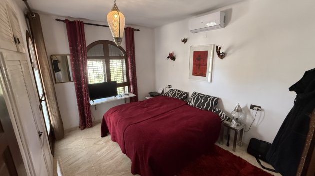 Revente - Villa -
Orihuela Costa - Costa Blanca