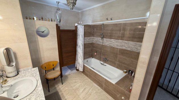 Revente - Villa -
Orihuela Costa - Costa Blanca