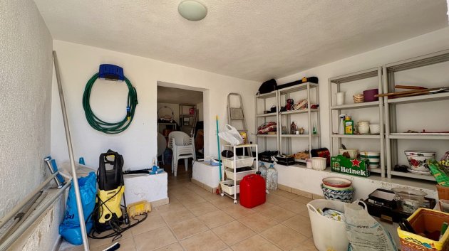 Resale - Villa -
Orihuela Costa - Villamartín