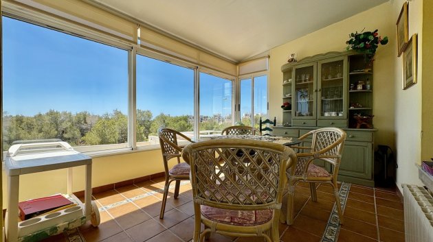 Resale - Villa -
Orihuela Costa - Villamartín