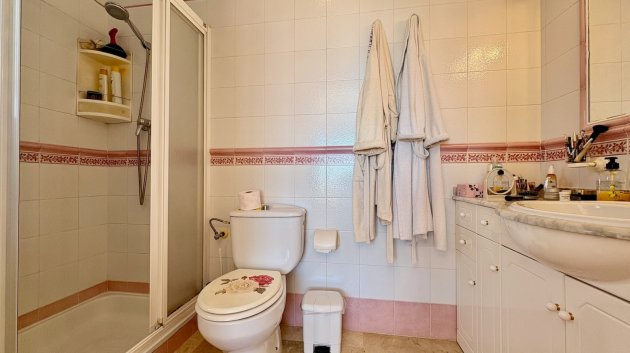 Resale - Villa -
Orihuela Costa - Villamartín