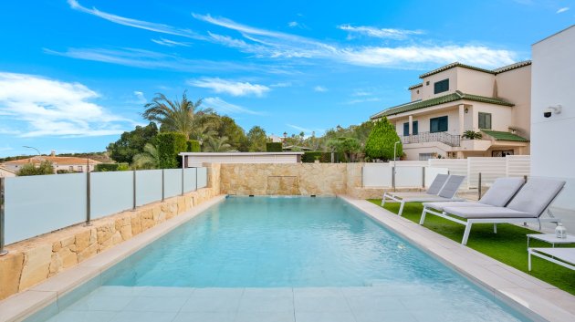 Resale - Villa -
Algorfa - Lomas de La Juliana
