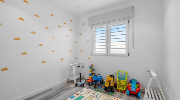 Resale - Villa -
Algorfa - Lomas de La Juliana