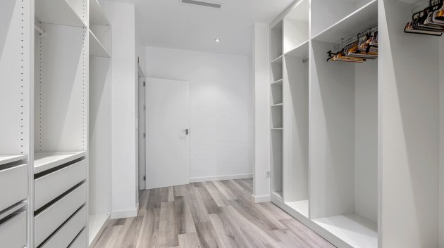 Resale - Villa -
Algorfa - Lomas de La Juliana
