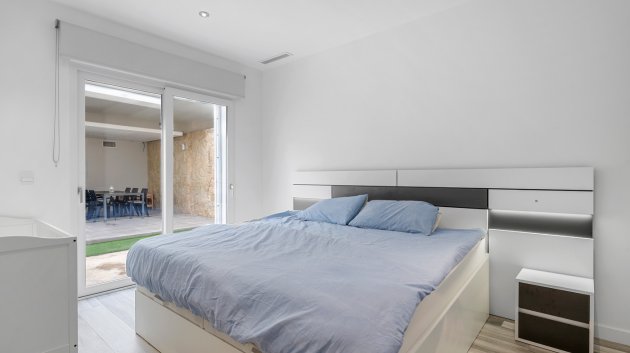Resale - Villa -
Algorfa - Lomas de La Juliana
