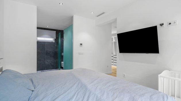 Resale - Villa -
Algorfa - Lomas de La Juliana