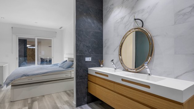 Resale - Villa -
Algorfa - Lomas de La Juliana