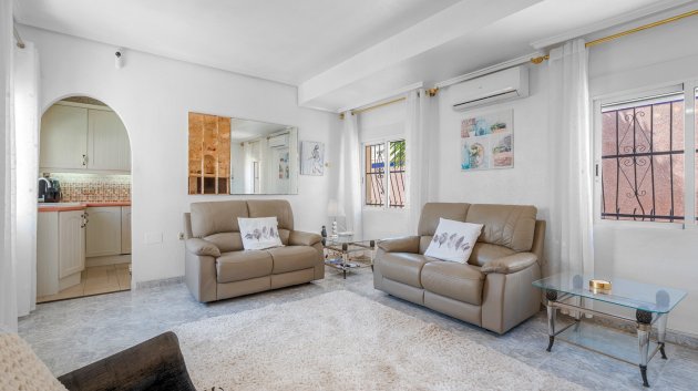 Reventa - Chalets -
Ciudad Quesada - La Marquesa Golf