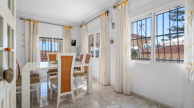Reventa - Chalets -
Ciudad Quesada - La Marquesa Golf