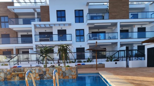 Resale - Apartments -
Pilar de la Horadada - El Mojón