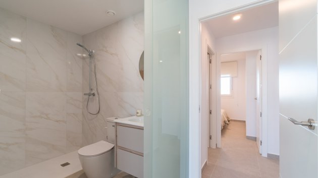 Obra nueva - Apartamentos -
Playa Flamenca