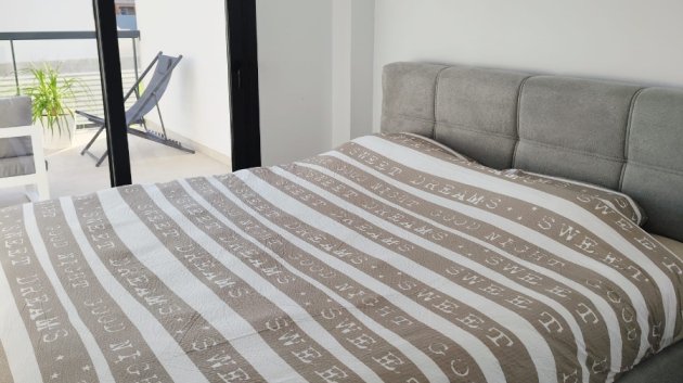 Resale - Apartments -
Pilar de la Horadada - El Mojón