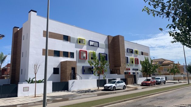 Resale - Apartments -
Pilar de la Horadada - El Mojón