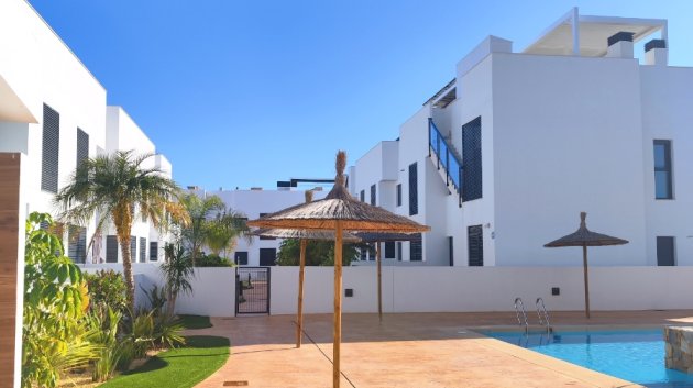 Resale - Apartments -
Pilar de la Horadada - El Mojón