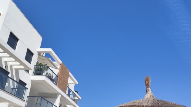 Resale - Apartments -
Pilar de la Horadada - El Mojón