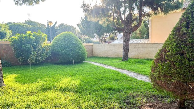 Resale - Villa -
Orihuela Costa - Punta Prima